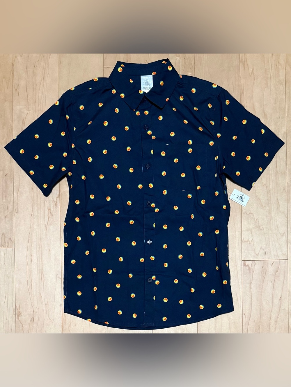 NWT Disney Pixar Ball Print Short Sleeve Button Down Shirt Blue AOP Men’s Small